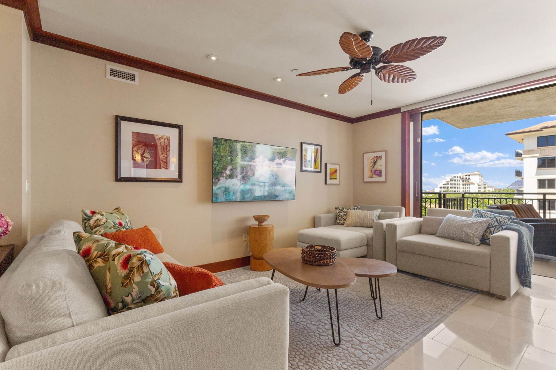 Living room seating and indoor-outdoor space